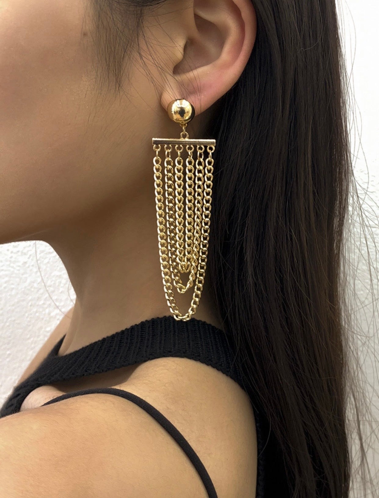 Falling For You Earring-Gold
